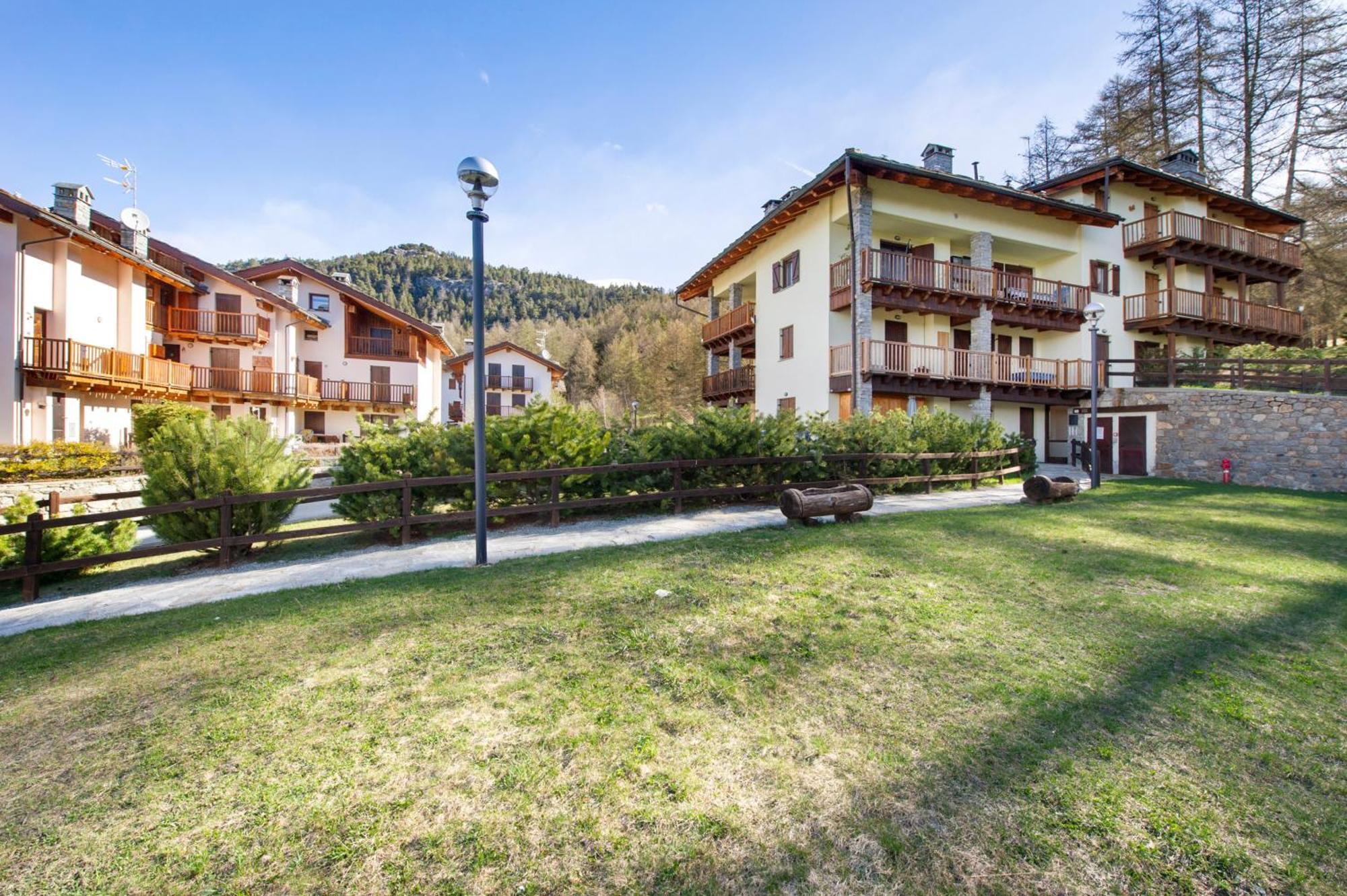 Vila Gioiello Col De Joux Saint-Vincent Exteriér fotografie